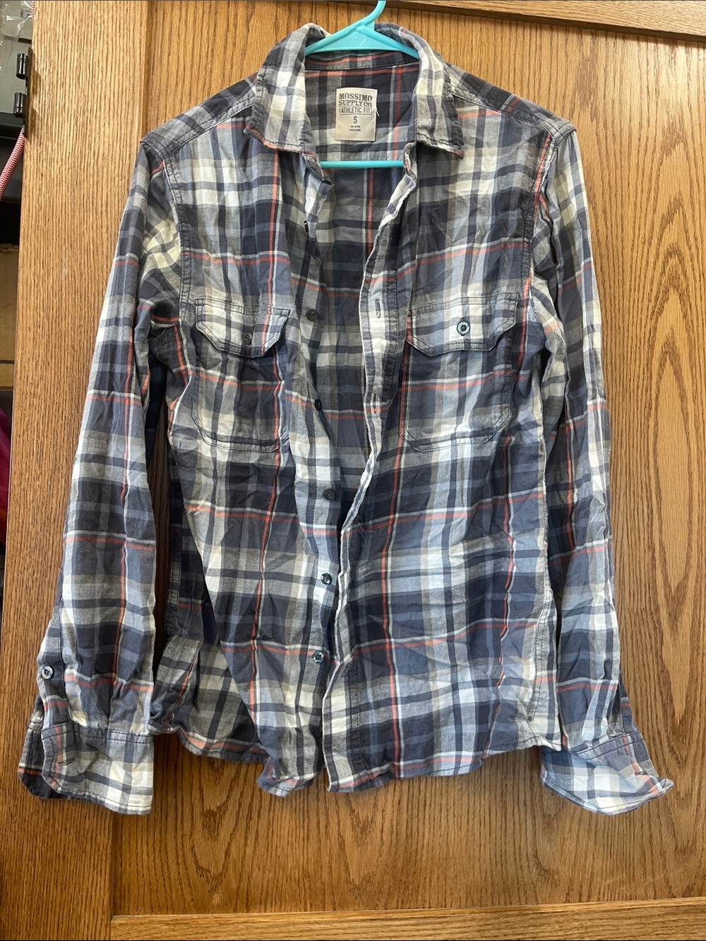 Mossimo Supply Co. Men's Blue Plaid Button-Up Shirt - Small